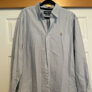 Mens Classic Fit button down